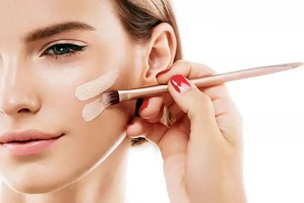 بهترین کرم پودر برای پوست چرب