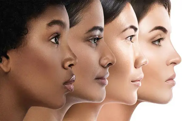 کرم پودر مناسب پوست تیره