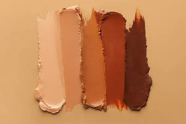 بهترین شماره کرم پودر مناسب پوست پرتقالی